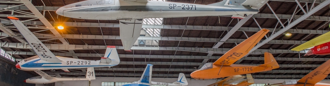 MECANIC DE AERONAVE-Deschidere curs Braşov În luna IULIE vom organiza deschiderea pentru un nou curs MECANIC DE AERONAVE